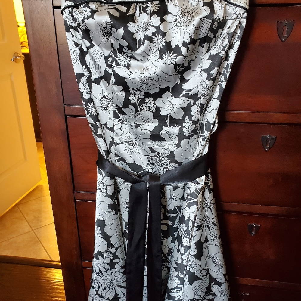 Black & White Strapless Floral Dress, Size 10